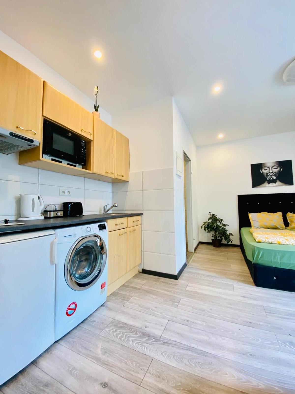Cute 1Br Apt - 10 Mins Walk From Downtown Відень Екстер'єр фото